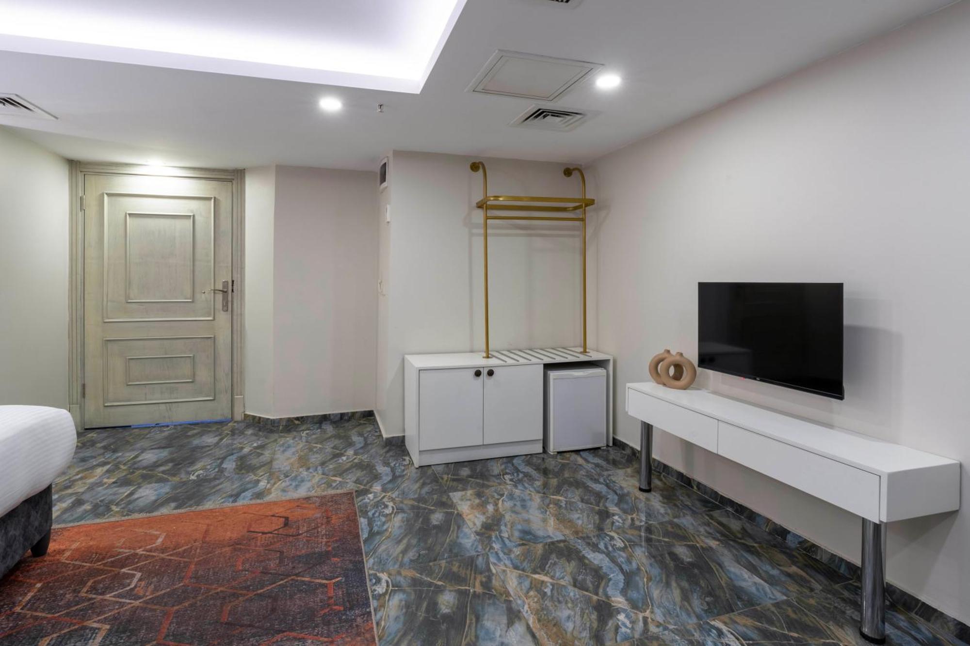 Actuel Lıfe Couette-café 4*