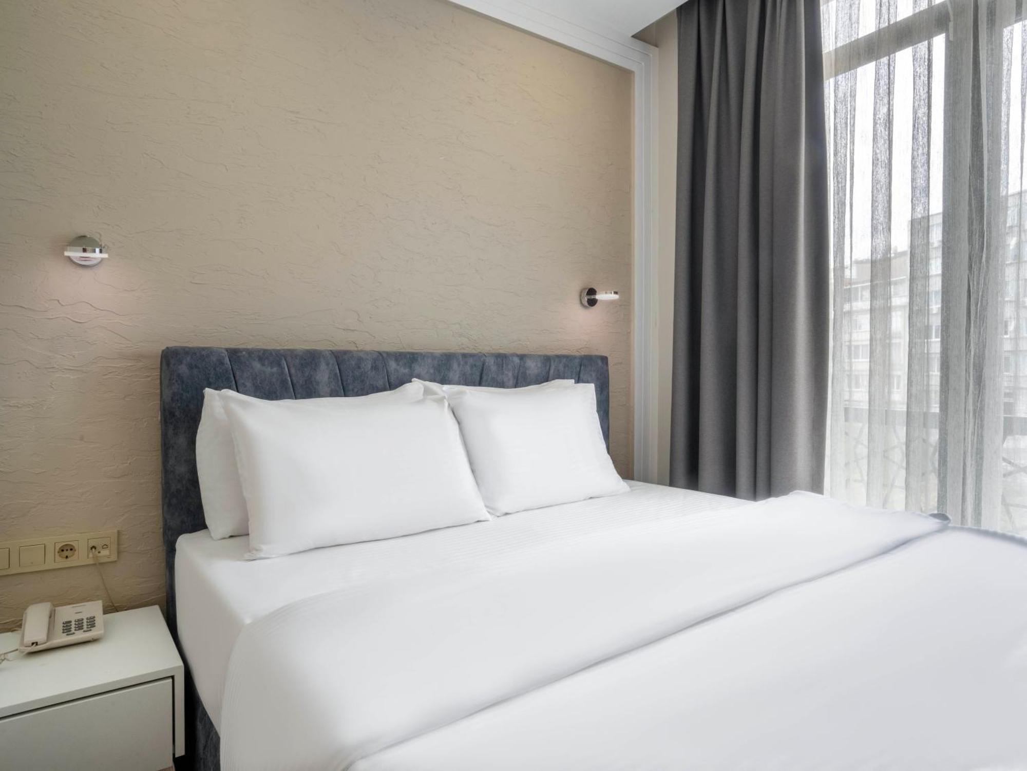 Actuel Lıfe Couette-café 4*