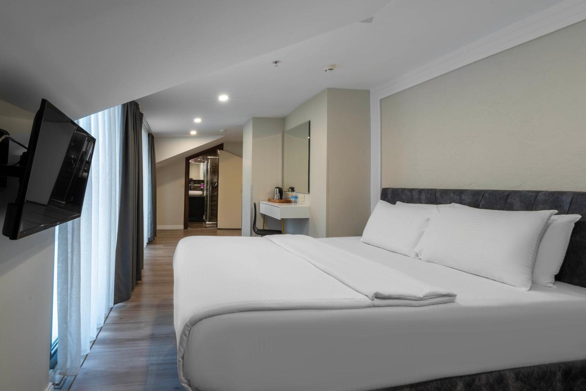 Couette-café Actuel Lıfe 4*